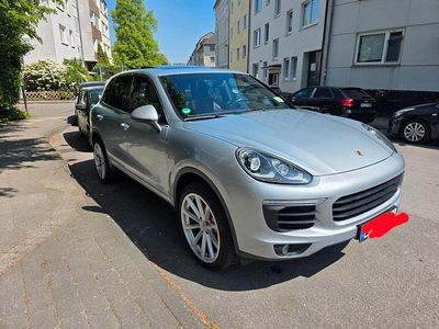 Usata Porsche Cayenne 262 CV (192 kW) 2015 Argento SUV