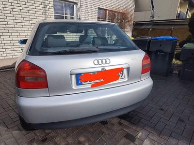 Gebraucht Audi A3 Ambiente 102 PS (75 kW) 1999 Silber Kleinwagen