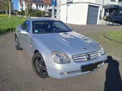 Usata Mercedes SLK230 197 CV (144 kW) 2000 Argento Cabrio