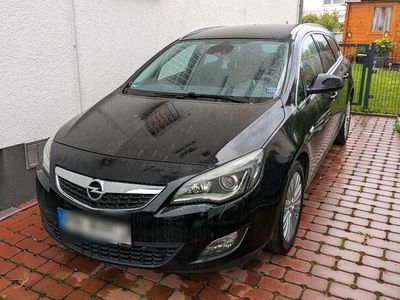 gebraucht Opel Astra Spots Tourer 1.4 Turbo Bi-Xenon FlexRide TOP Ausstat