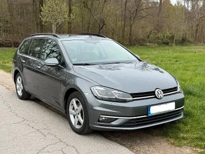 Second-hand VW Golf VII Comfortline 116 CP (85 kW) 2019 Gri Break