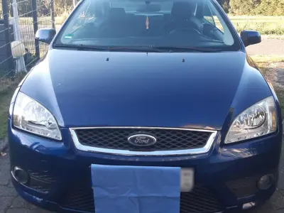 Gebraucht Ford Focus Cabriolet 145 PS (106 kW) 2008 Blau Cabrio