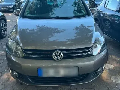 Gebraucht VW Golf Plus 86 PS (63 kW) 2010 Braun Van / Kleinbus