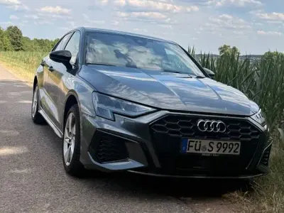 Gebraucht Audi A3 S-Line 245 PS (180 kW) 2022 Grau Limousine