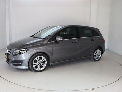 Gebraucht Mercedes B180 109 PS (80 kW) 2018 Grau Van / Kleinbus