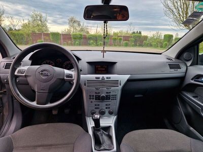 gebraucht Opel Astra GTC 1.4 Twinport ecoFLEX Edition Edition