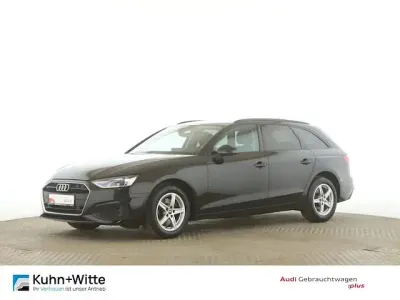 Gebraucht Audi A4 Basis 163 PS (119 kW) 2023 Brillantschwarz Kombi