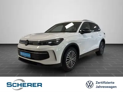Gebraucht VW Tiguan Goal 131 PS (96 kW) 2025 Pure white SUV