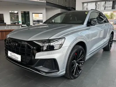 Gebraucht Audi Q8 Competition 286 PS (210 kW) 2024 Silber SUV