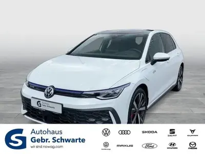 Gebraucht VW Golf VIII GTE 272 PS (200 kW) 2024 Weiß Limousine