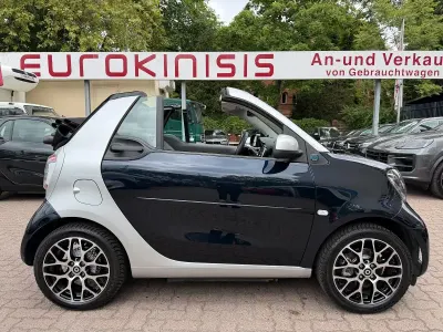 Gebraucht Smart ForTwo Electric Drive 60 kW (82 PS) 2023 Silber Cabrio