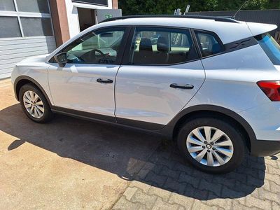Gebraucht Seat Arona Reference 95 PS (69 kW) 2018 Weiß SUV