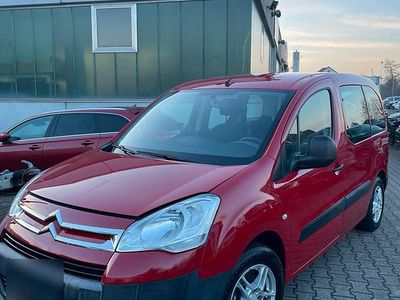 Gebraucht Citroën Berlingo Attraction 75 PS (55 kW) 2011 Rot Van / Kleinbus