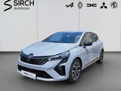 Gebraucht Renault Clio V Techno 91 PS (66 kW) 2024 Grau Limousine