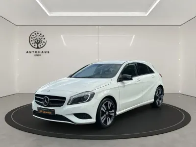 Gebraucht Mercedes A200 136 PS (100 kW) 2014 Weiß Limousine