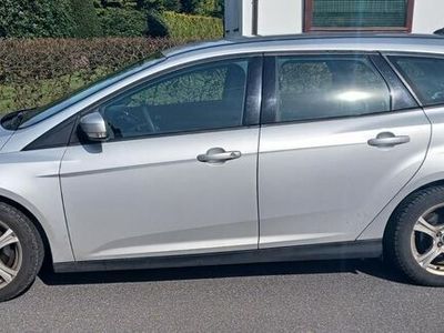 gebraucht Ford Focus 1,6TDCi 85kW S/S DPF Trend Turnier Trend