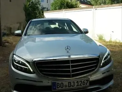Gebraucht Mercedes C180 156 PS (114 kW) 2020 Silber Limousine