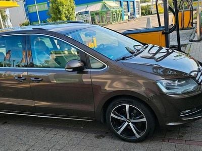 Gebraucht VW Sharan Highline 140 PS (102 kW) 2010 Grau Van / Kleinbus