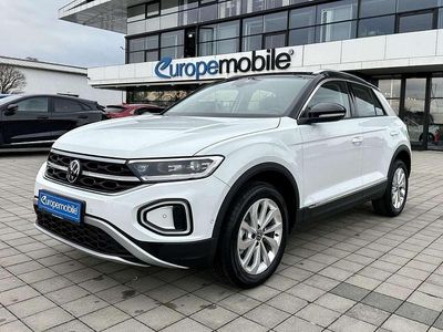Gebraucht VW T-Roc Style 150 PS (110 kW) 2023 Pure white mit dach in ... SUV