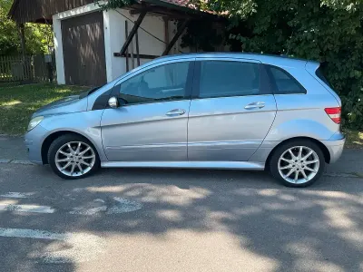 Gebraucht Mercedes B200 136 PS (100 kW) 2006 Andere farben Van / Kleinbus