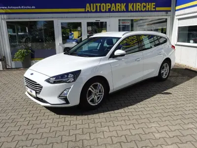 Gebraucht Ford Focus Cool & Connect 120 PS (88 kW) 2021 Weiß Limousine