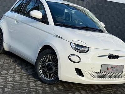 Usata Fiat 500e Red 86 kW (118 CV) 2022 Bianco Berlina
