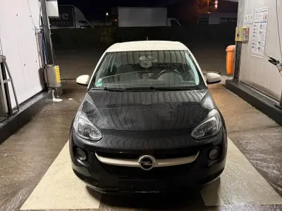 Gebraucht Opel Adam 69 PS (50 kW) 2015 Schwarz Kleinwagen