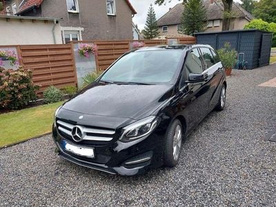 Mercedes B180