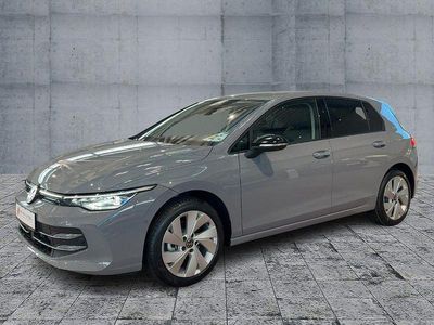 Gebraucht VW Golf VIII Life 150 PS (110 kW) 2026 Grau Limousine