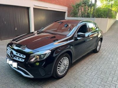 Mercedes GLA180