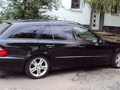 Mercedes E280