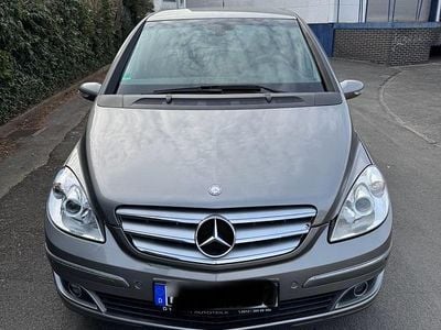 Mercedes B150
