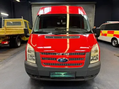 Gebraucht Ford Transit 101 PS (74 kW) 2012 Rot Van / Kleinbus