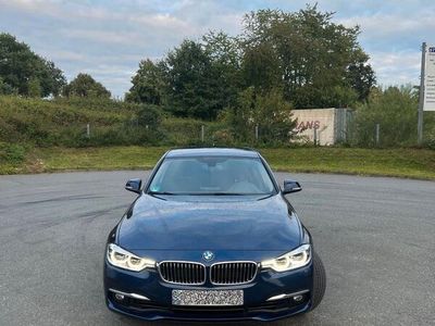 gebraucht BMW 320 i F30 Facelift 184ps Automatik blau - TÜV bis 2/2026