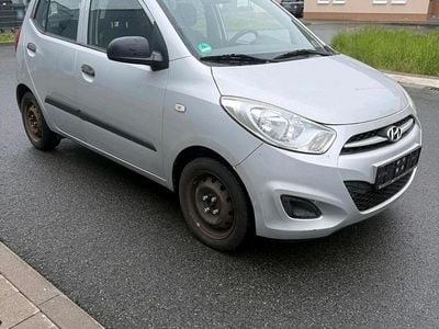 Usata Hyundai i10 70 CV (51 kW) 2011 Argento Utilitaria