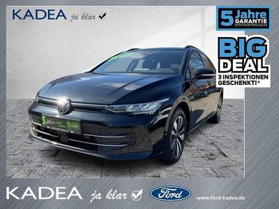 Gebraucht VW Golf VIII 116 PS (85 kW) 2024 Grenadillschwarz metallic Kombi