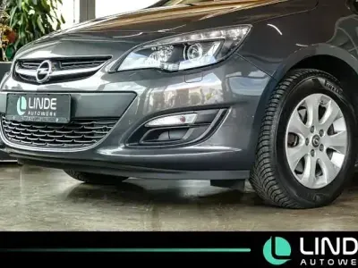 Gebraucht Opel Astra Style 136 PS (100 kW) 2016 Grau Limousine
