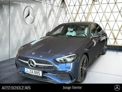 Second-hand Mercedes C180 AMG 170 CP (125 kW) 2025 Albastru Berlinǎ