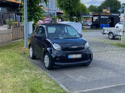 Gebraucht Smart ForTwo Coupé 60 kW (82 PS) 2021 Schwarz Coupé