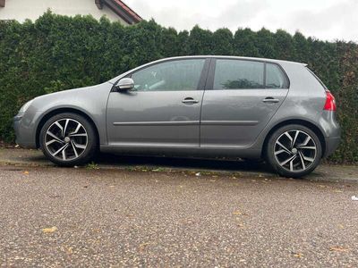 gebraucht VW Golf V 