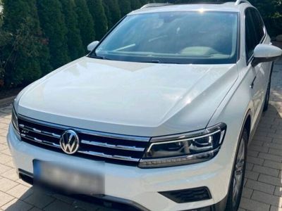 gebraucht VW Tiguan Allspace TSI 2.0, 4MOTION, R-LINE , PANO