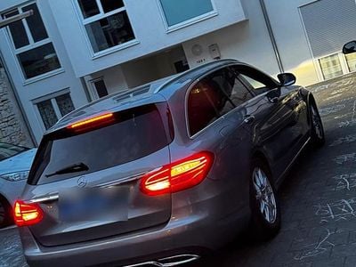 Gebraucht Mercedes C220 170 PS (125 kW) 2015 Silber Kombi