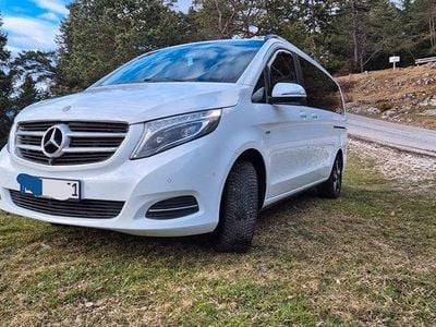 Gebraucht Mercedes V250 Avantgarde Edition 190 PS (139 kW) 2017 Weiß Van / Kleinbus
