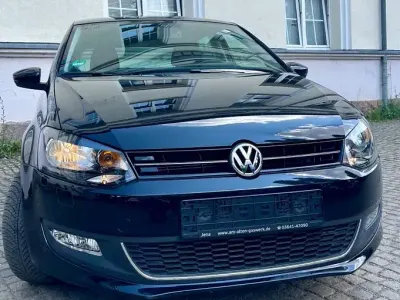 Gebraucht VW Polo Match 90 PS (66 kW) 2012 Schwarz Kleinwagen