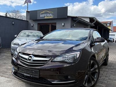 Second-hand Opel Cascada Innovation 170 CP (125 kW) 2016 Maro Cabrio