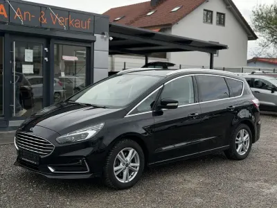 Używany Ford S-MAX Titanium 165 KM (121 kW) 2020 Czarny Minivan