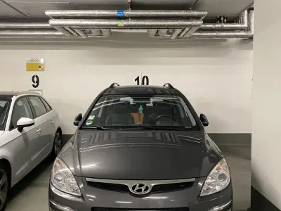 Używany Hyundai i30 110 KM (80 kW) 2009 Szary Kombi