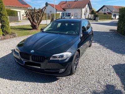Usata BMW 520 184 CV (135 kW) 2012 Nero Station wagon