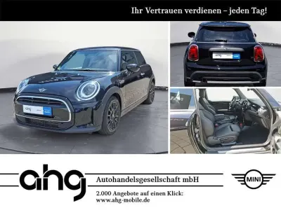 Gebraucht Mini ONE Classic 102 PS (75 kW) 2022 Schwarz Kleinwagen