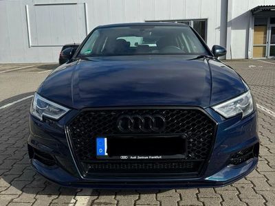 Gebraucht Audi A3 Sport 150 PS (110 kW) 2019 Blau Limousine